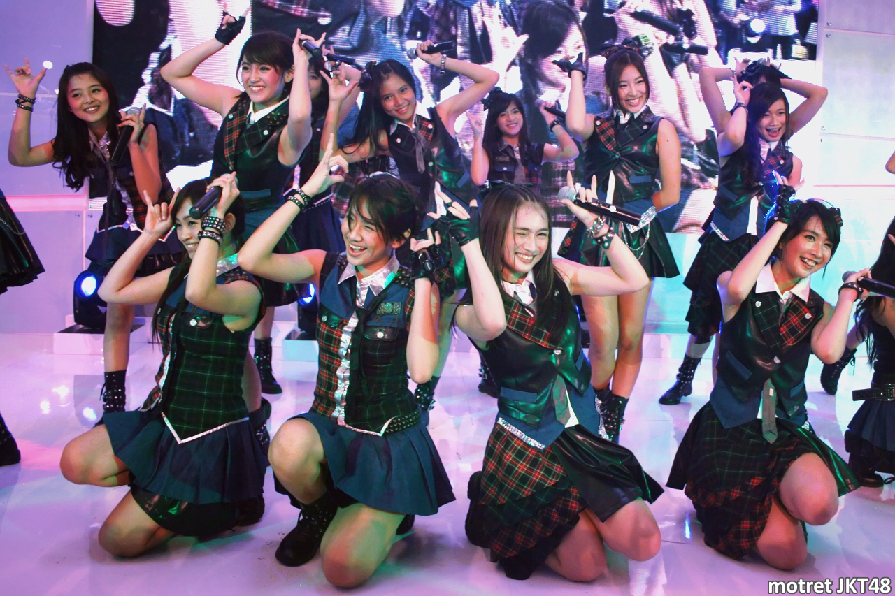 JKT48 di Honda Jazz Event, Jakarta 09/22/2013