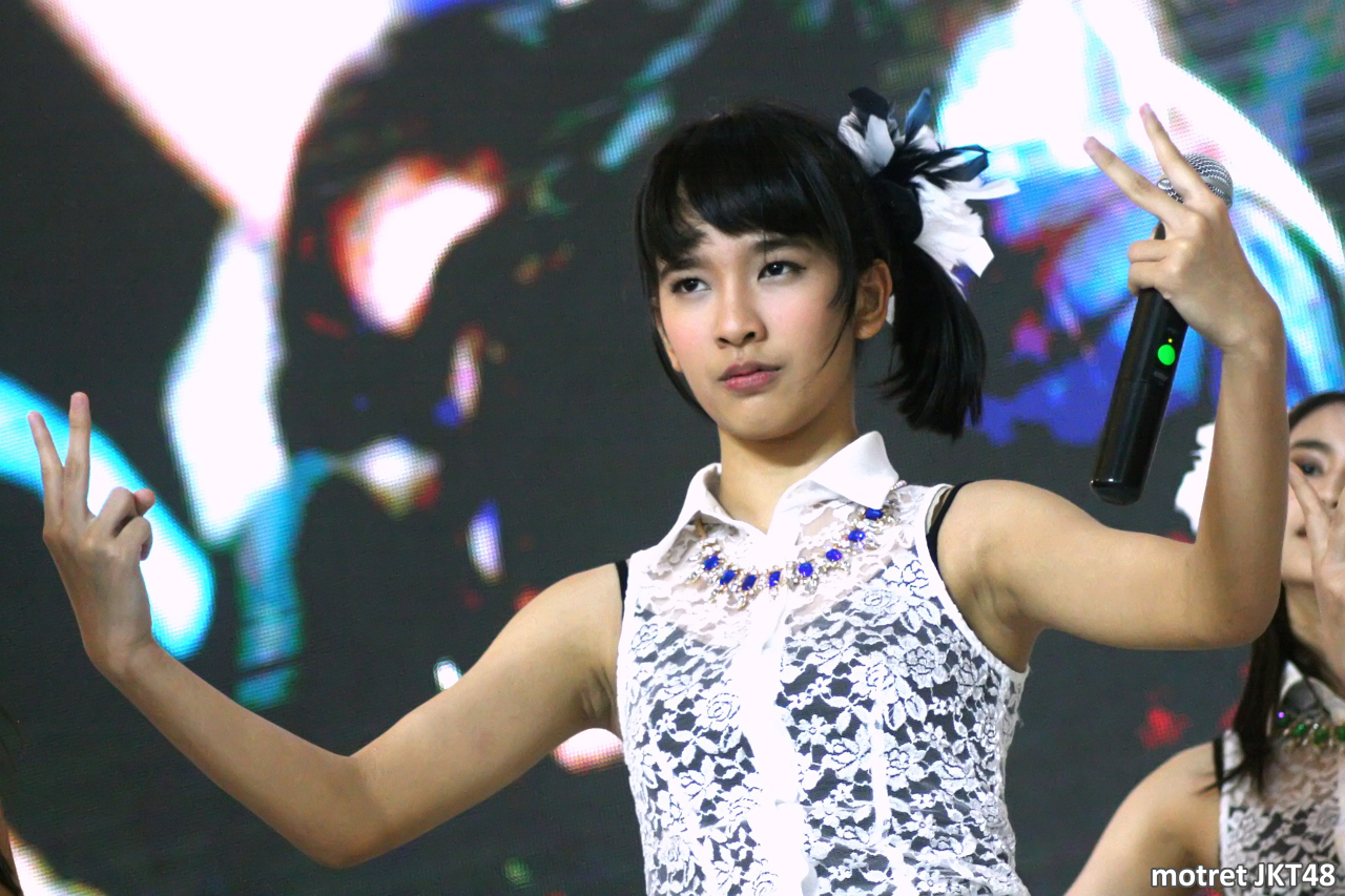 Beby Chaesara Anadila JKT48 Honda Exhibition Gandaria City Jakarta 27-04-2014