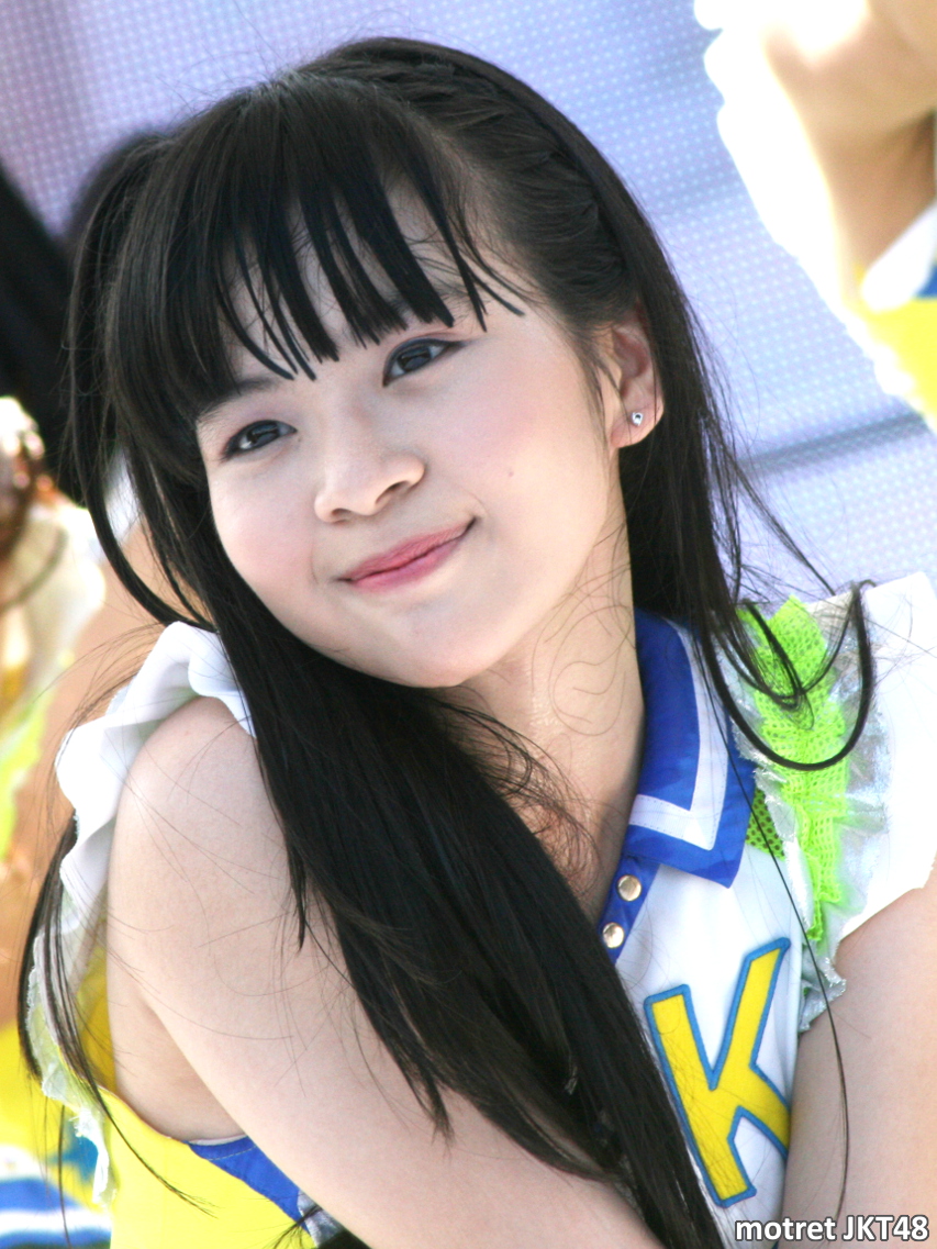 Cindy Yuvia -Cindvia Yupi- JKT48 Mandiri Karnaval Nusantara Jakarta 04-05-2014