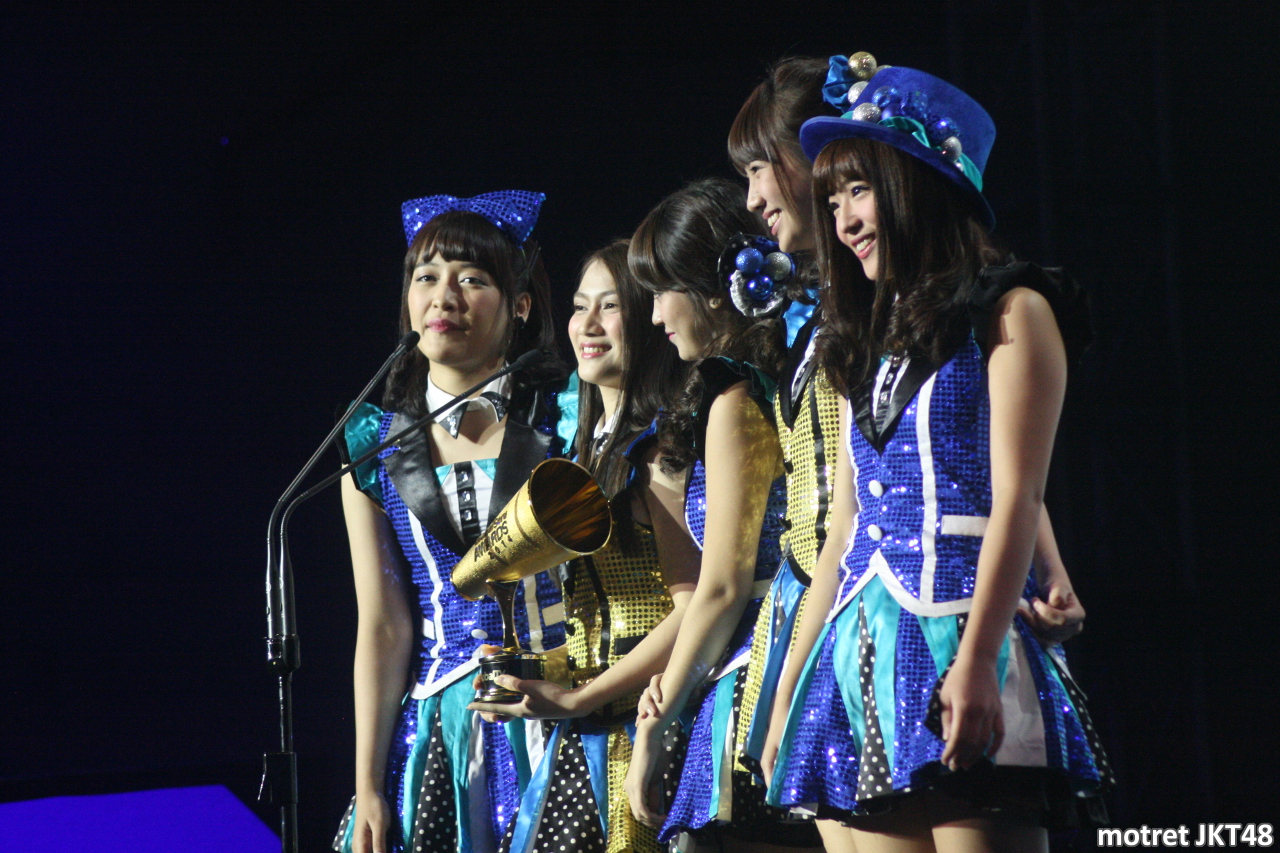 Kinal Melody Nabilah Shania Haruka JKT48 Global TV Awards Jakarta 25-04-2014