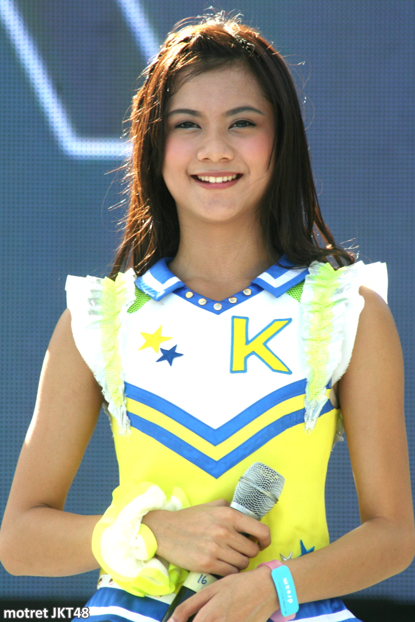 Noella Sisterina JKT48 Mandiri Karnaval Nusantara Jakarta 04-05-2014