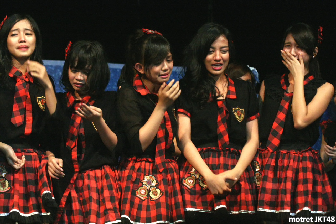 Dena Sisil Shafa Novinta -Nobi- Saktia -Via- JKT48 Flying Get Handshake Festival Jakarta 18-05-2014