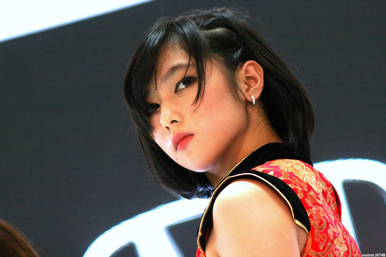 Rezky Wiranti Dhike JKT48 Honda Booth Gandaria City Jakarta 31-01-2015