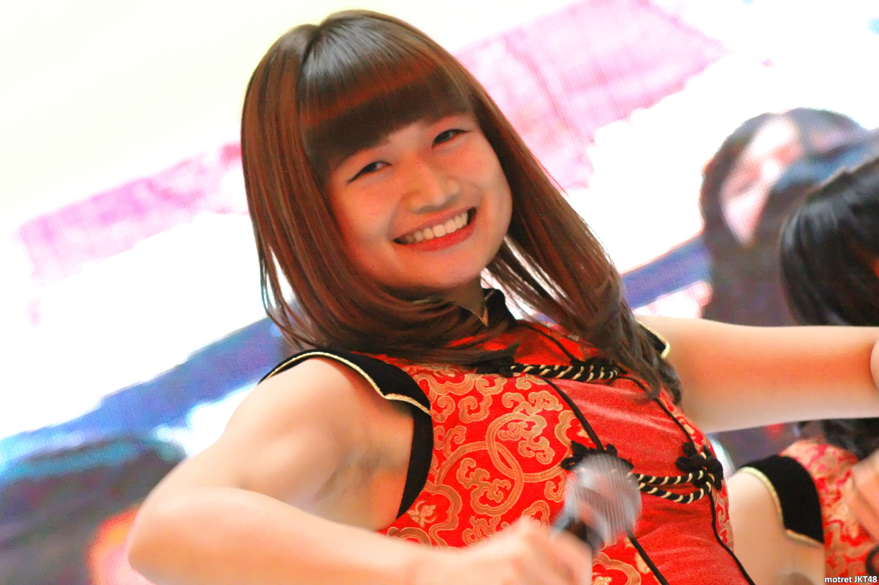 Sonia Natalia JKT48 Honda Booth Gandaria City Jakarta 31-01-2015