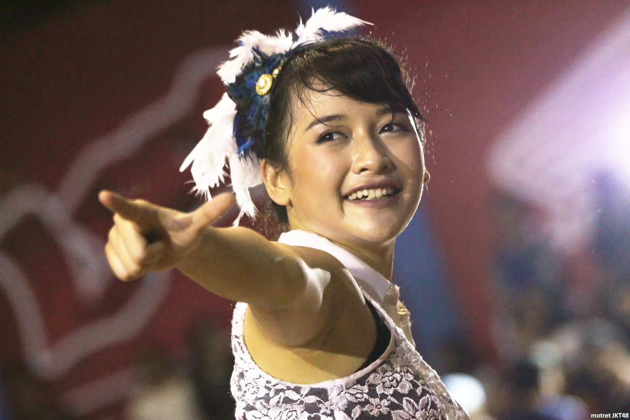 Devi Kinal Putri JKT48 Final Basket Honda Development Basketball League (DBL) Tangerang 15-08-2015