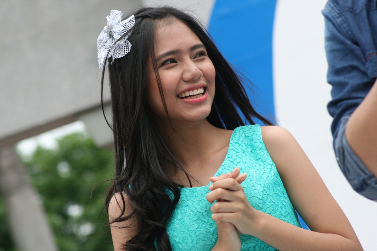 [Koleksi Foto 3] JKT48 Dangdut di Dahsyat RCTI, Jakarta 17-12-2015