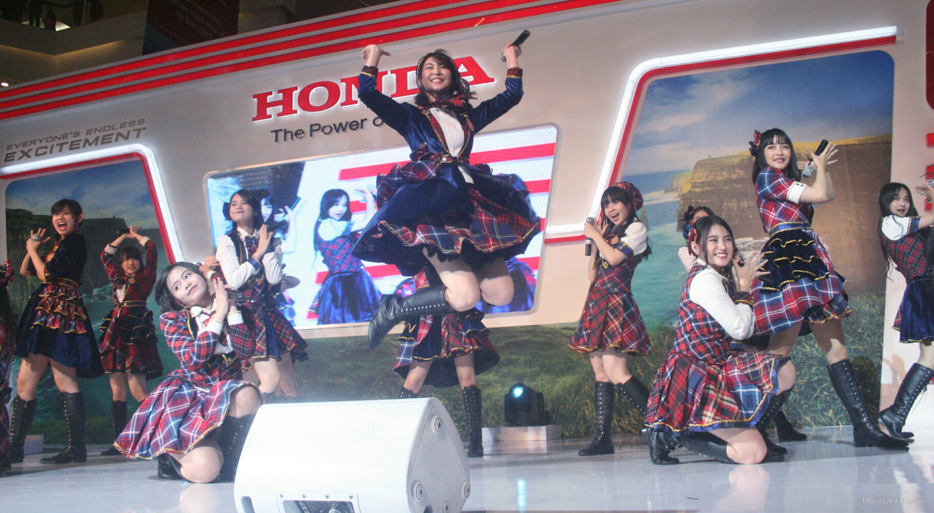 Jessica Veranda (Ve) JKT48 Honda Booth Mal Kota Kasablanka Jakarta 05-12-2015