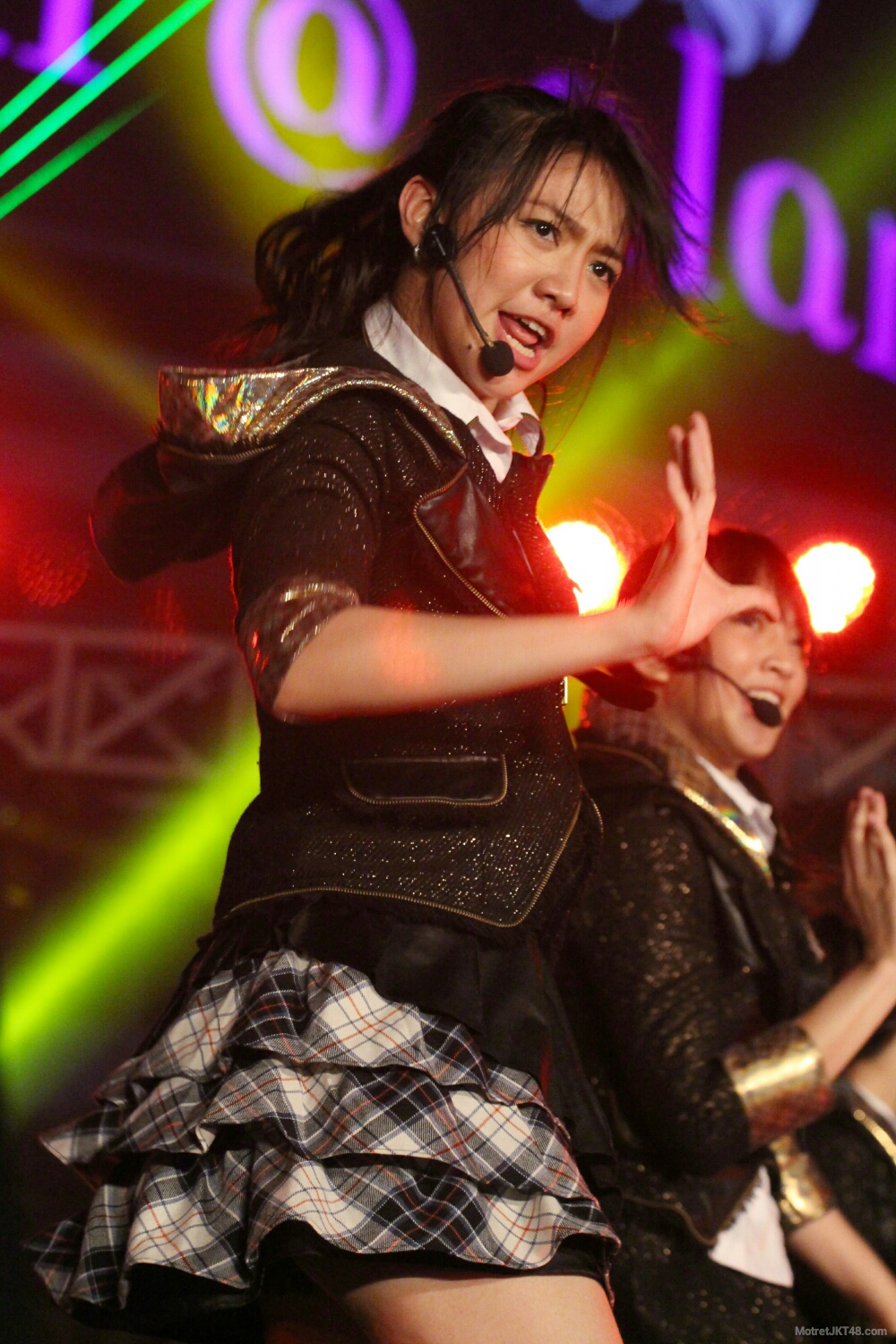 Shania Junianatha (Shanju) JKT48 4th Anniversary Countdown Festival 2016, Alam Sutera Tangerang 31-12-2015