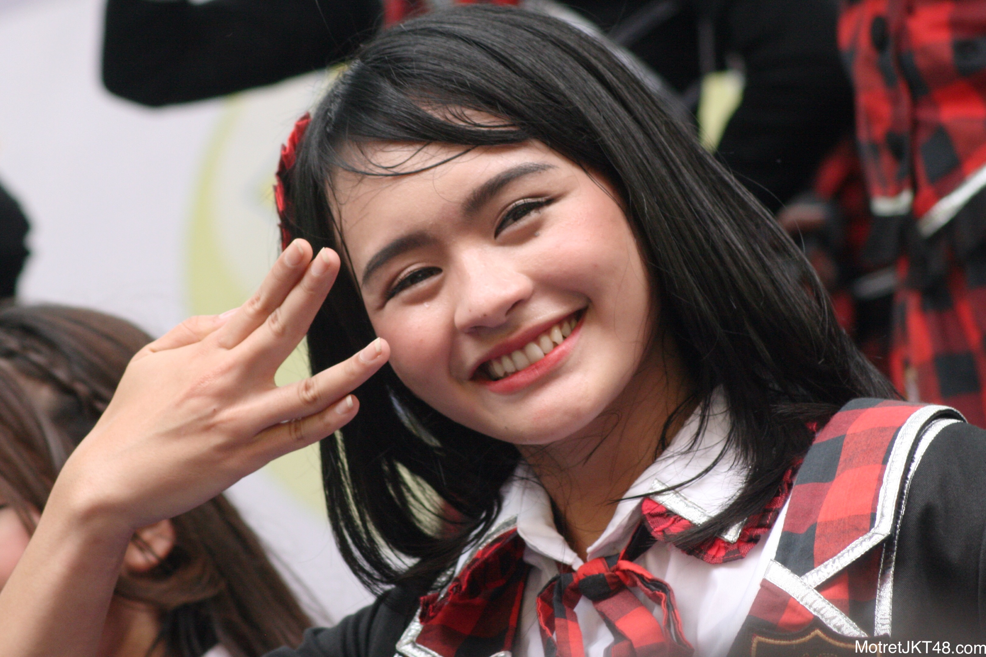 Riskha Fairunissa (Ikha) JKT48 Pentas Kreasi Seni (Pensi) SMA Muhammadiyah 1 Depok 17-10-2016