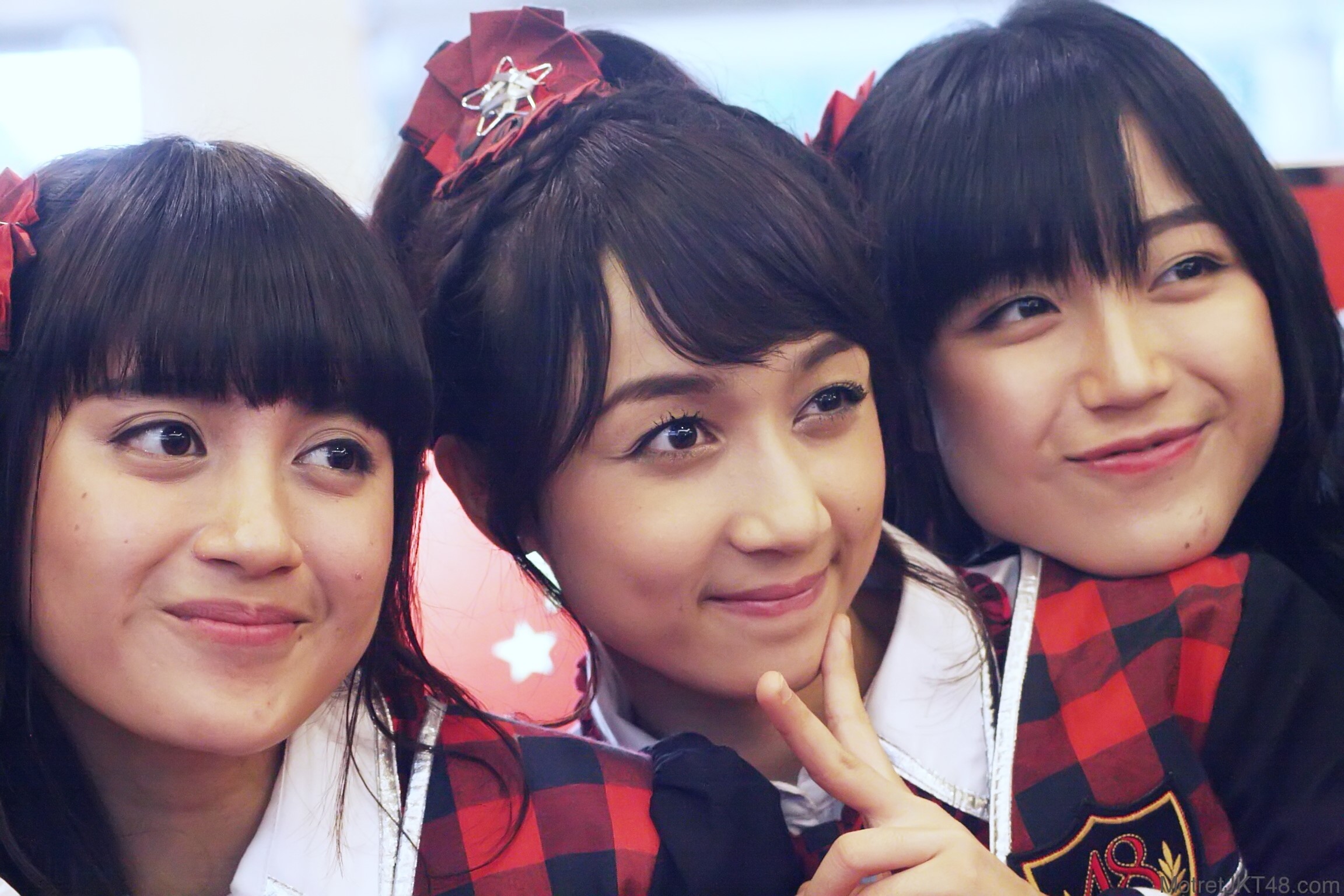 Nabilah Ratna Ayu Azalia, Ayana Shahab (Achan), Sinka Juliani JKT48 Pocky Day Mal Taman Anggrek Jakarta 19-11-2016