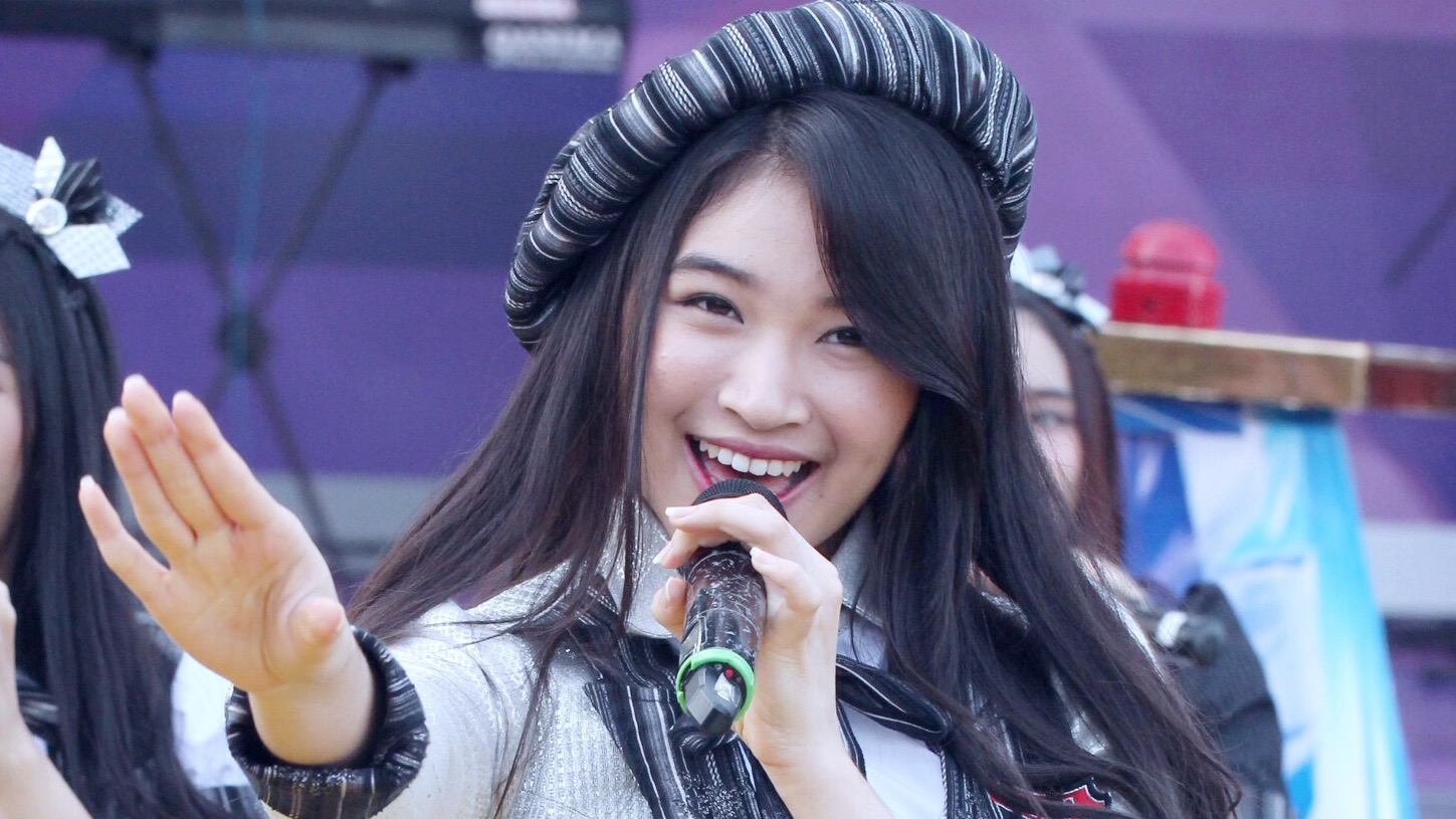 Shani Indira Natio JKT48 Inbox SCTV Sentul 04-06-2017