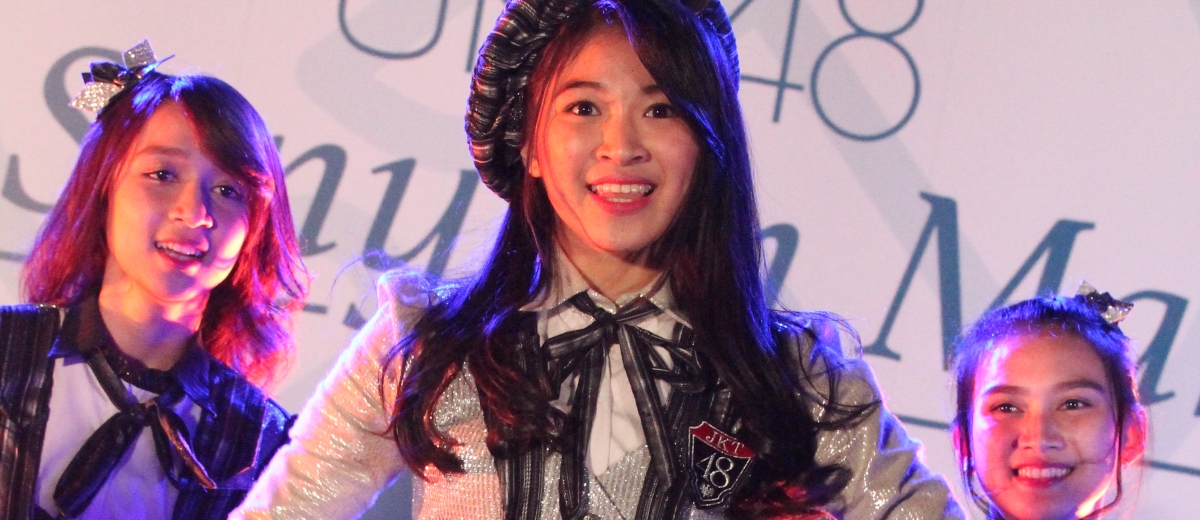 [STOK FOTO] Mini Live Senbatsu JKT48 Indahnya Senyum Manismu dst Handshake Festival Jakarta 03-09-2017