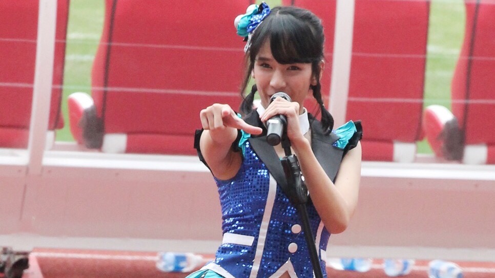 Beby Chaesara Anadila JKT48 di Pertandingan Sepakbola FC Bhayangkara vs FC Tokyo di Stadion Gelora Bung Karno (GBK) Senayan Jakarta 27-01-2018