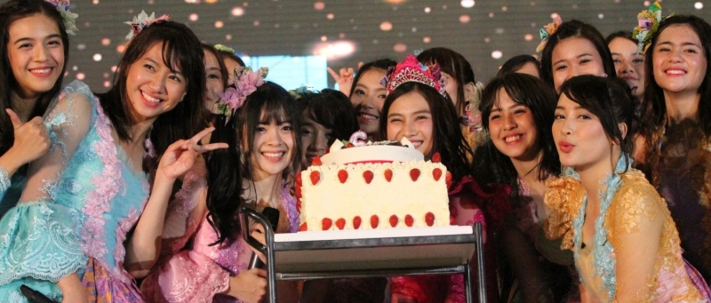 [STOK FOTO] JKT48 Konser 6th Birthday Party Big Bang Jakarta 23-12-2017